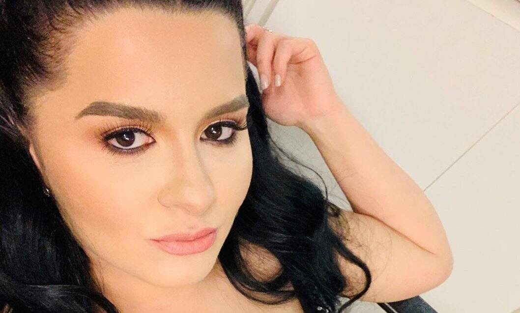 Maraisa publica selfie para mostrar novo corte de cabelo: “Curtinho de novo” - Metropolitana FM