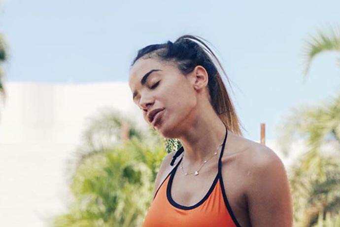 Anitta mostra dia de malhação e incentiva: “Vamos treinar?”