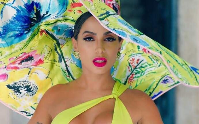 Anitta lança hit “Me Gusta” com participação Cardi B e Myke Towers - Metropolitana FM