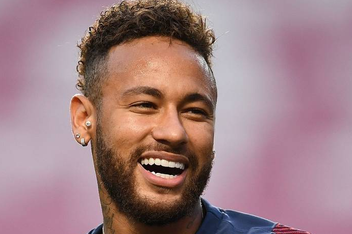 Neymar é considerado maior devedor da Espanha e acumula dívida de 34 milhões de euros - Metropolitana FM