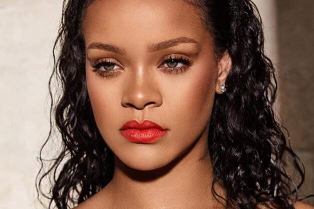 Rihanna é a mulher da música mais rica dos Estados Unidos, de acordo com a Forbes - Metropolitana FM