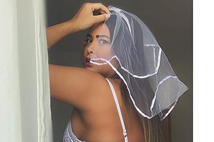 Geisy Arruda se veste de noiva e deixa seguidores enlouquecidos - Metropolitana FM