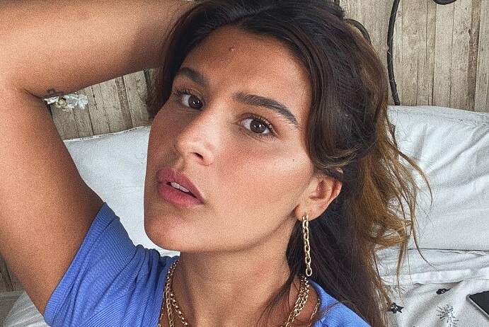 Filha de Flávia Alessandra ostenta beleza natural com look estiloso: “Maravilhosa”