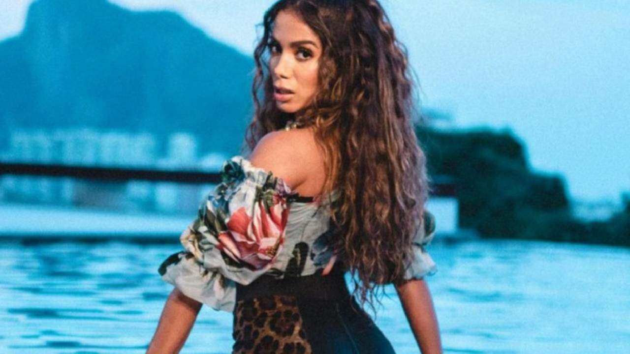 28 anos de Anitta: Cantora comemora aniversário em Miami e prepara lançamento de nova música - Metropolitana FM