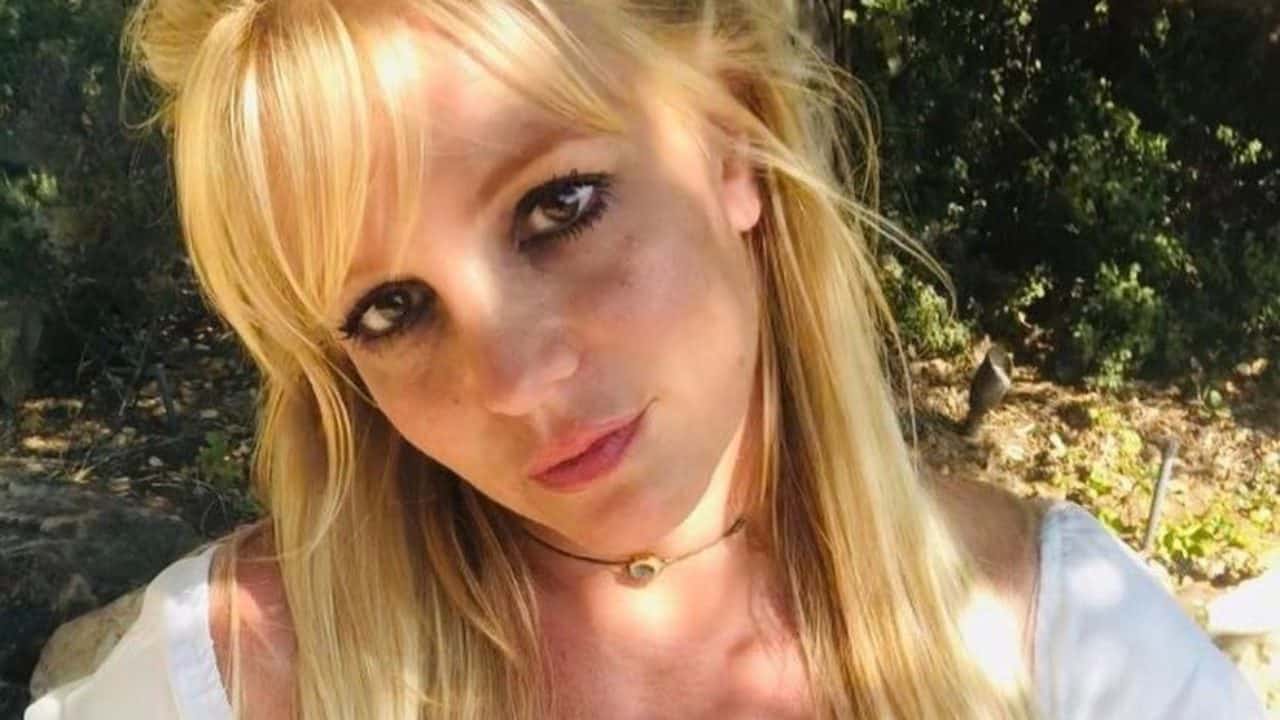 Britney Spears faz post sem sentido e preocupa fãs - Metropolitana FM