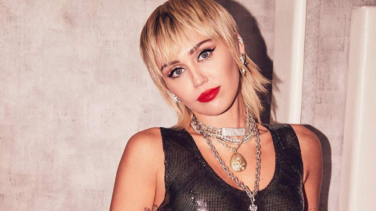 No estilo mangá, Miley Cyrus divulga capa de seu novo single; confira! - Metropolitana FM