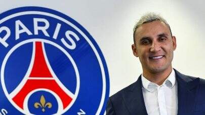 Paris Saint-Germain renova contrato com Keylor Navas até o final de junho de 2024