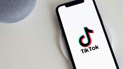 TikTok começa a testar recurso de compras dentro do aplicativo