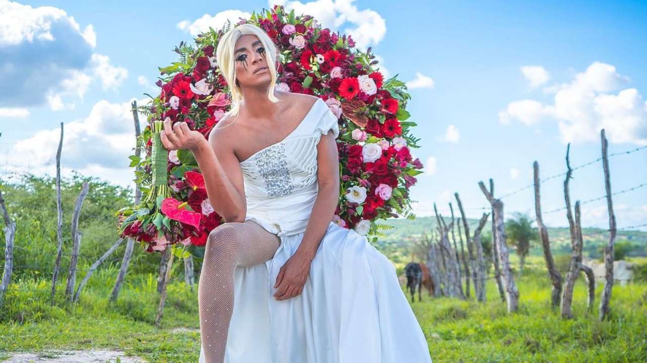 Influenciador Ney Lima grava paródia de “Ama Sofre Chora” e Pabllo comenta: “A noiva mais gataaaaa bicho” - Metropolitana FM
