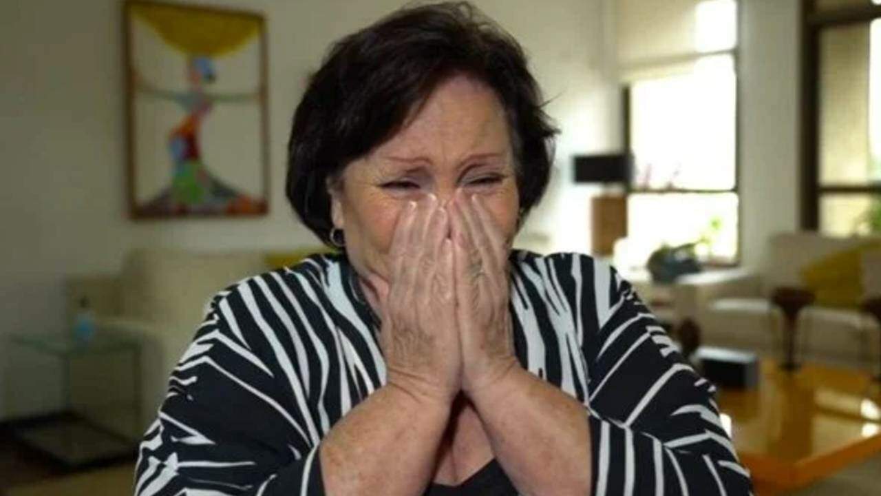 Emocionada, Mãe de Paulo Gustavo relembra despedida: “Meu filho passou como um cometa” - Metropolitana FM