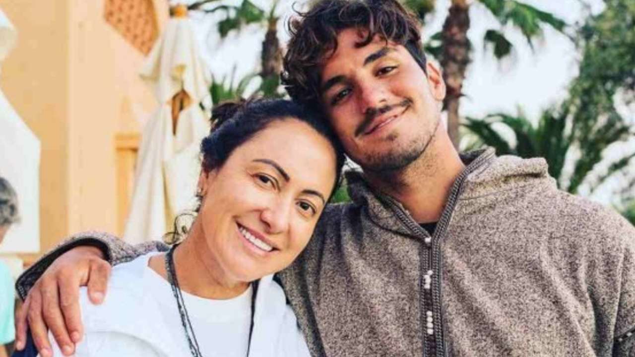 Mãe de Gabriel Medina faz aniversário e manda indireta para filhos e noras: “Independente do que falem ou pensem”