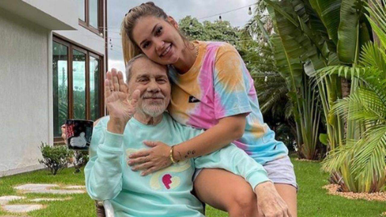 Virgínia Fonseca chora ao revelar que pai está na UTI: “Eu fiquei muito, muito mal” - Metropolitana FM