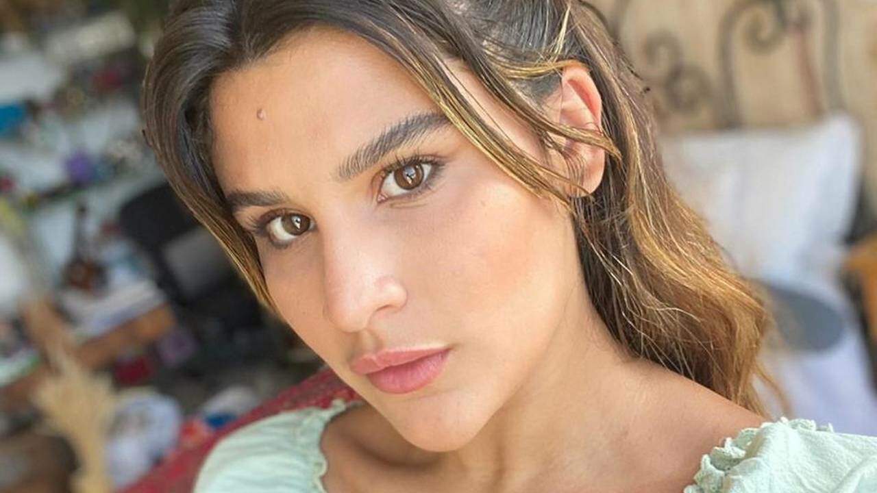 Filha de Flávia Alessandra renova bronzeado perfeito na praia: “Lindeza” - Metropolitana FM