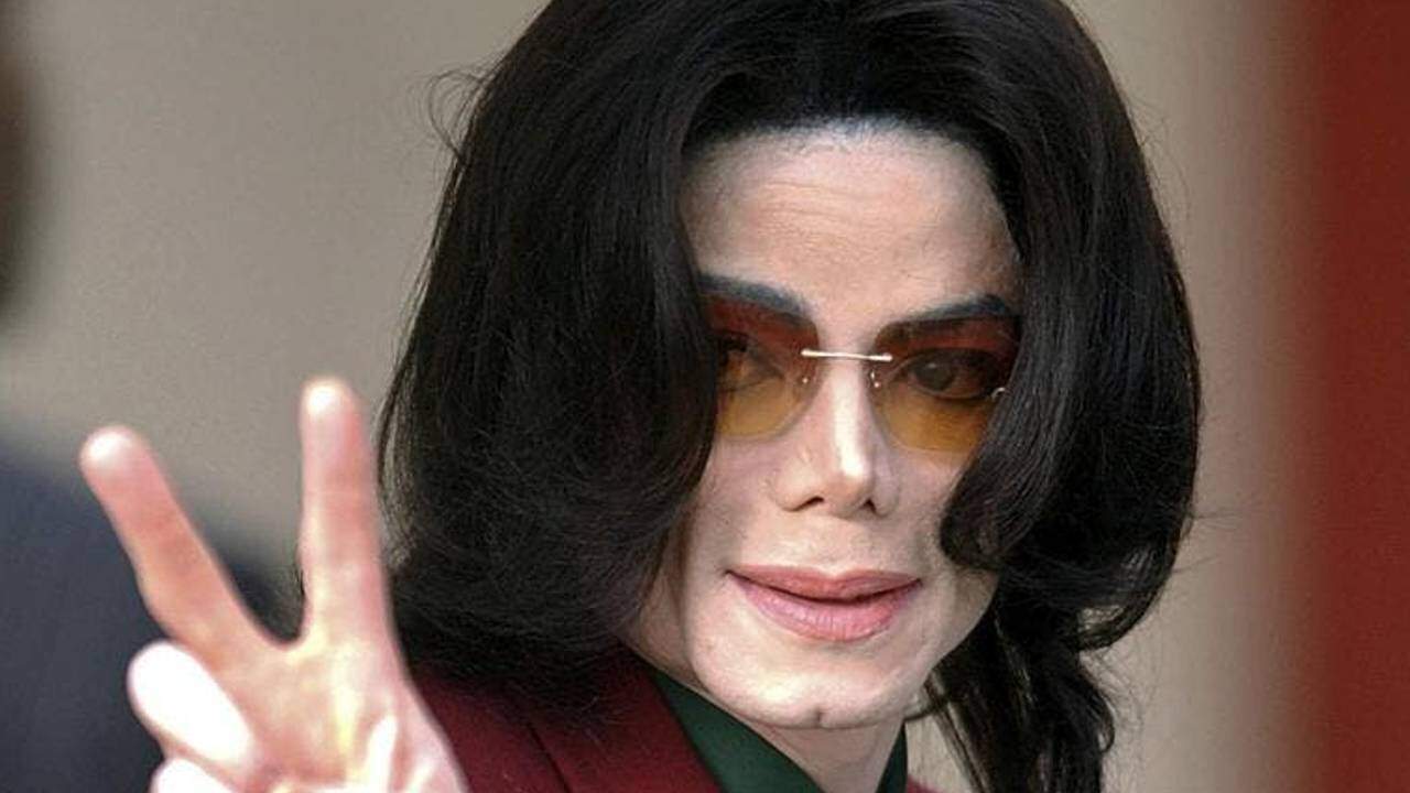 Documento raríssimo de Michael Jackson é vendido por valor exorbitante e dá o que falar na web