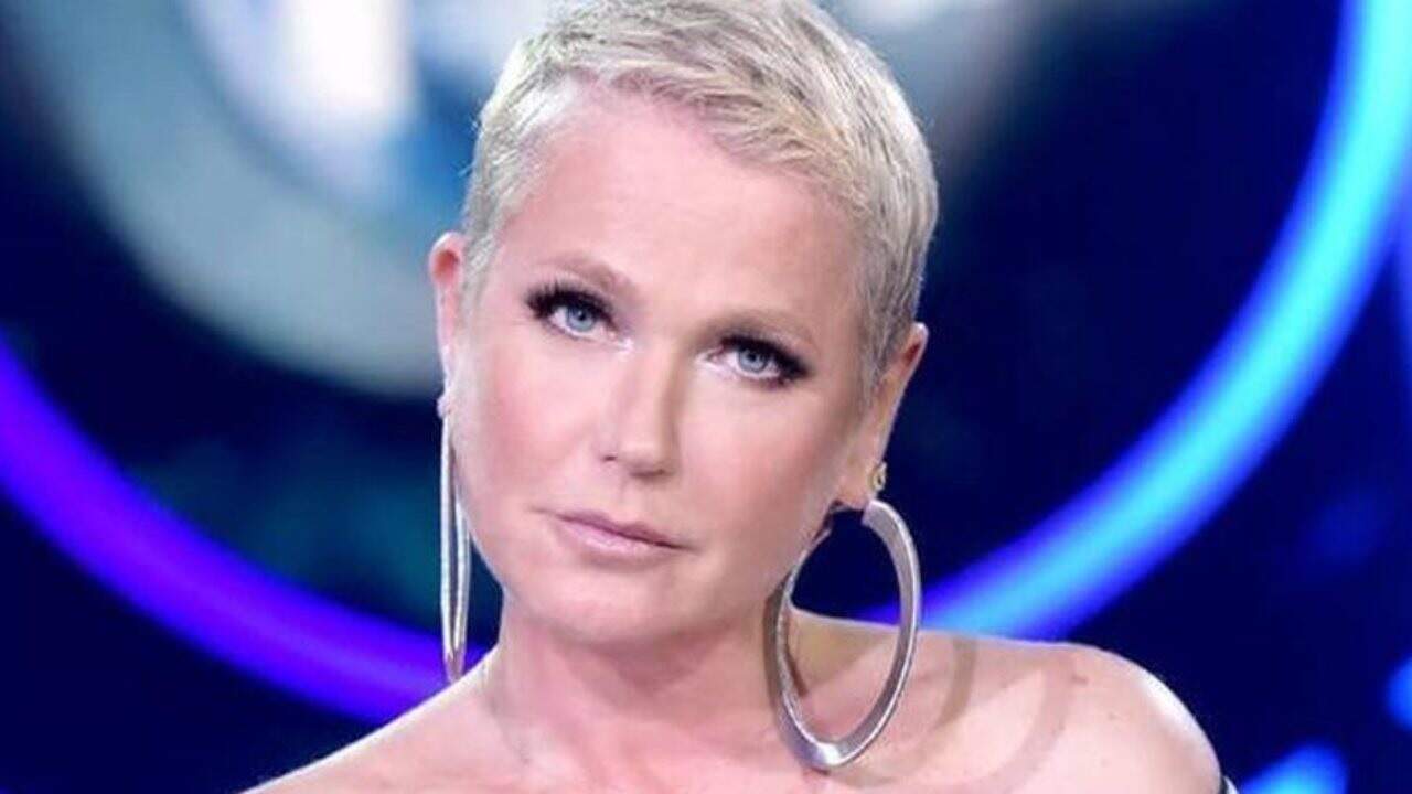 Xuxa faz desabafo após polêmica de homofobia e volta a se posicionar: “Vergonhoso” - Metropolitana FM