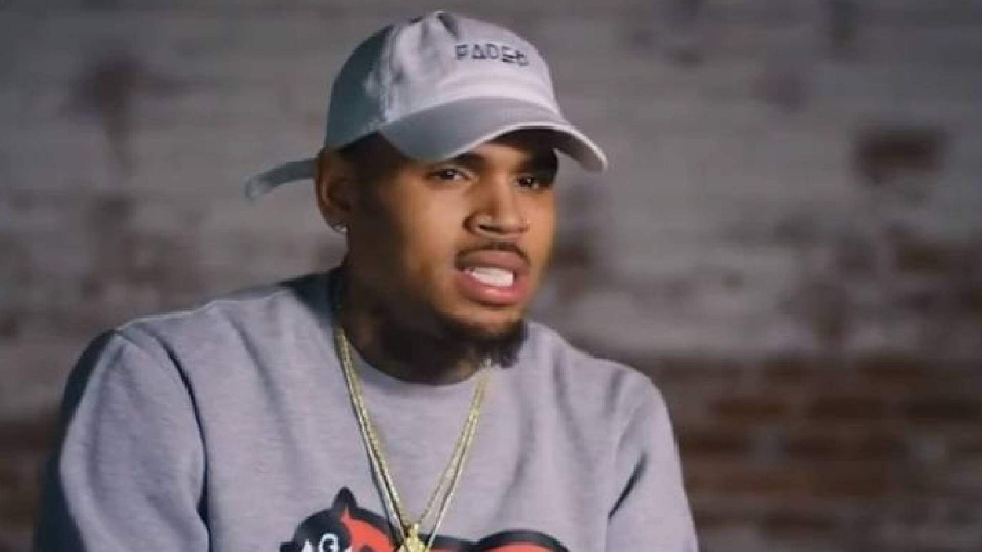 Chris Brown é processado em valor milionário após grave acusação e polêmica vem à tona: “De novo”