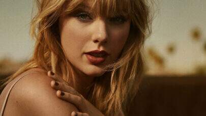 Vocalista famoso faz grave denúncia contra Taylor Swift e deixa fãs chocados: “Não acredito”