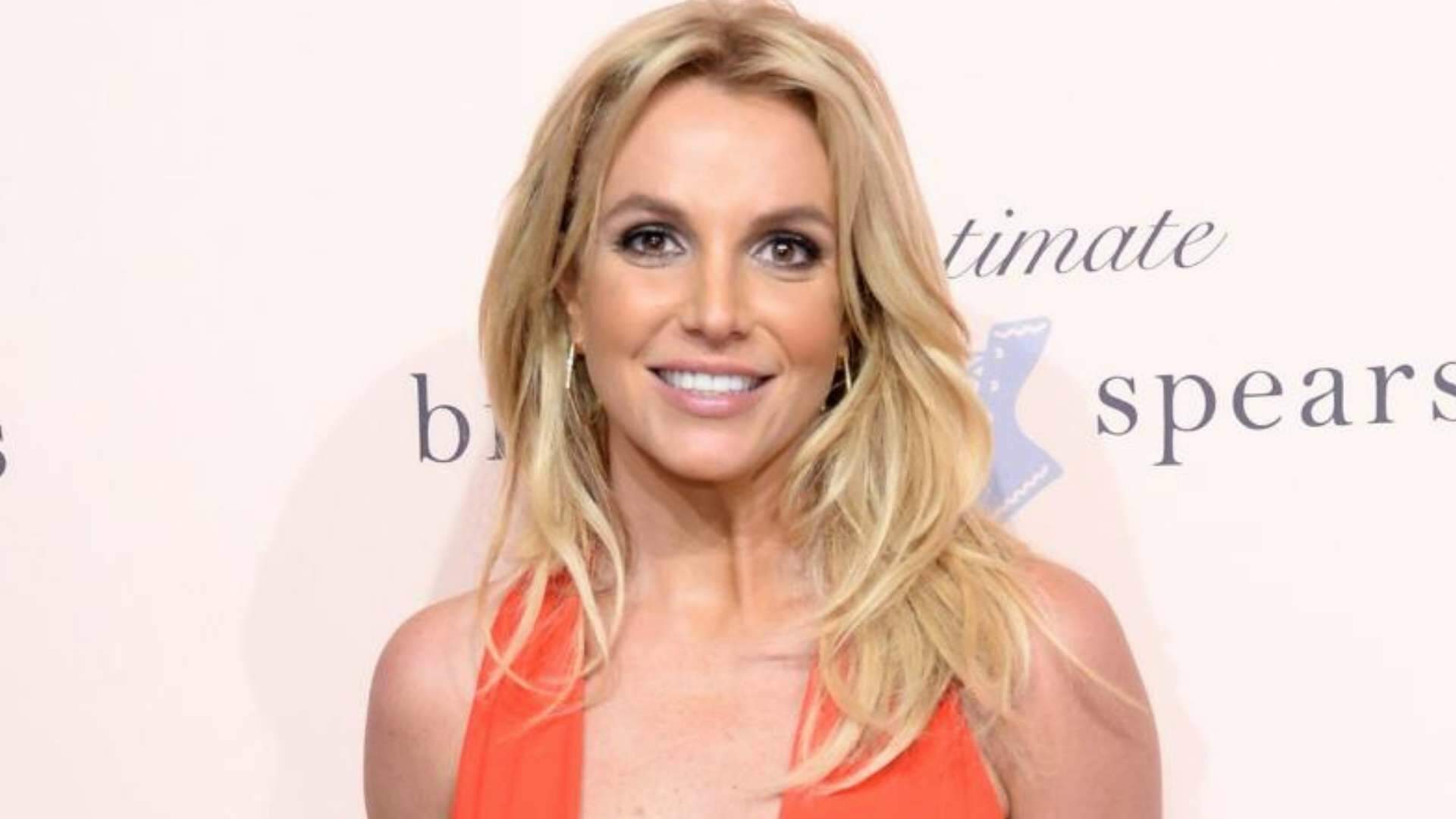Aos 40 anos, Britney Spears faz teste de gravidez e celebra resultado inesperado: “Amor!”