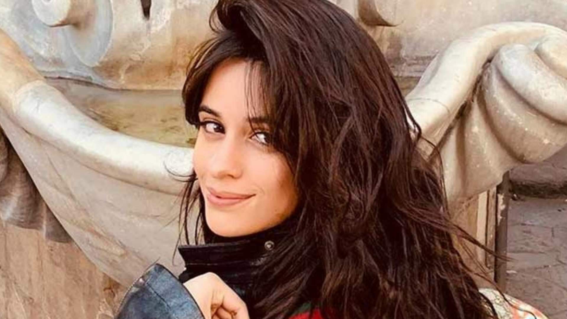 Camila Cabello divulga teaser do seu novo clipe e detalhe curioso chama atenção da web
