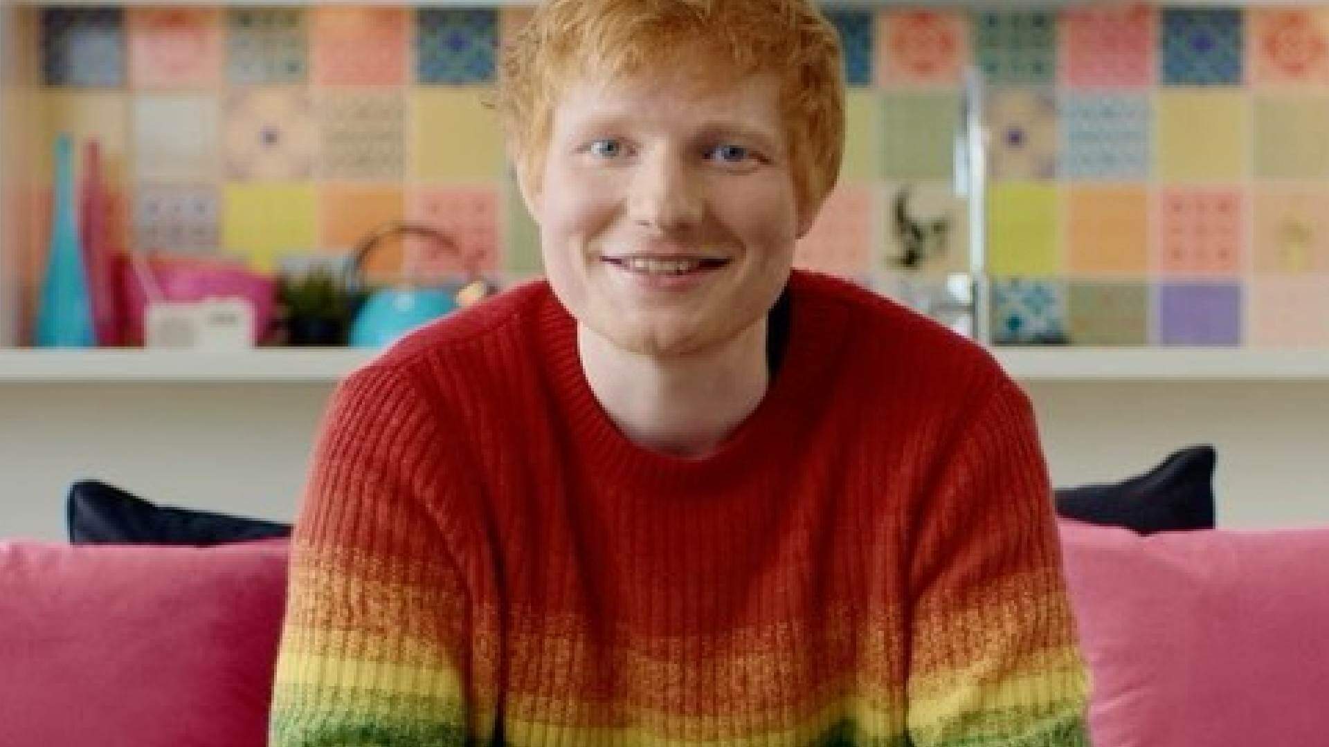 Ed Sheeran surpreende fãs ao divulgar novo parceiro em lançamento de clipes