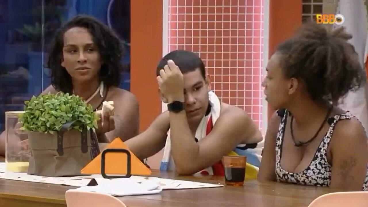 Jessilane erra pronome de Linn da Quebrada no BBB 22 e tenta justificar: “Eu chamo” - Metropolitana FM