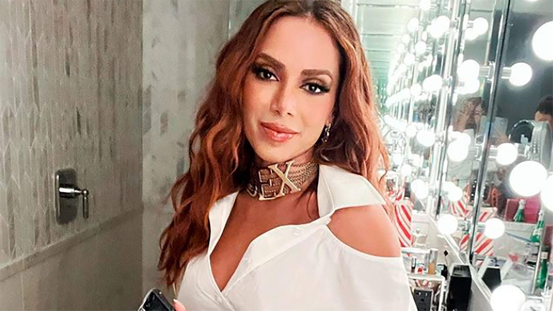 Anitta reúne seus melhores looks em vídeo para o Instagram: “Apenas alguns” - Metropolitana FM