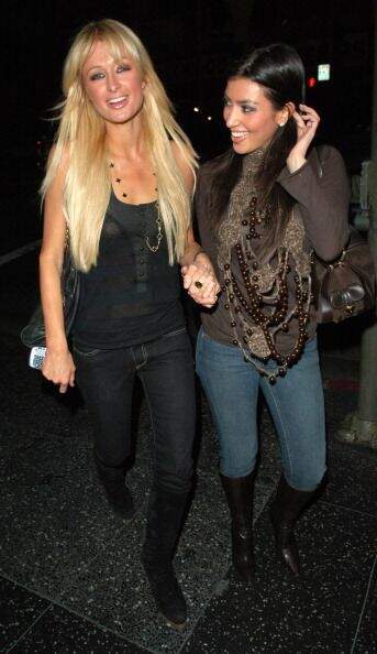 Paris Hilton e Kim Kardashian (Foto: Chris Wolf)