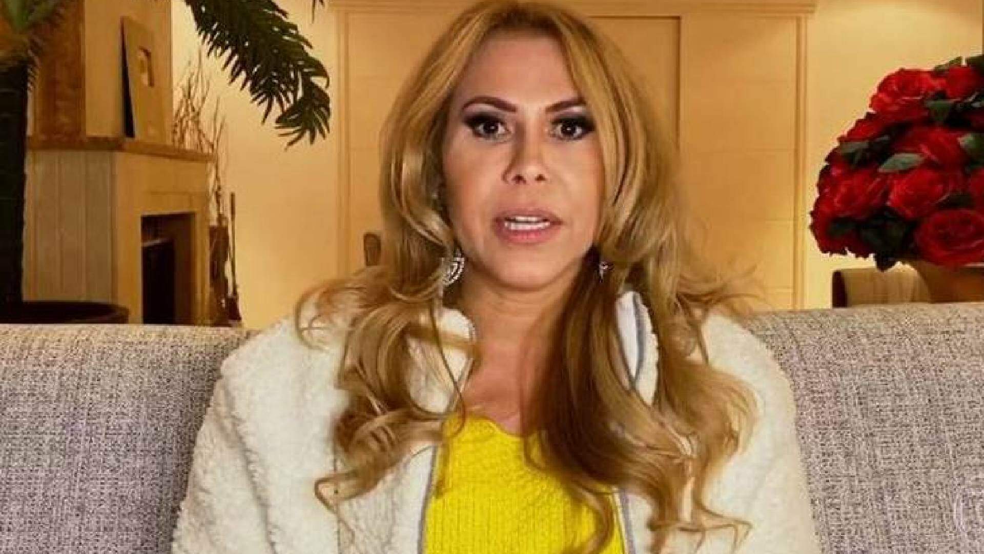 Joelma surpreende e posta fotos após aparecer em vídeo com rosto inchado: “seja forte e corajoso” - Metropolitana FM