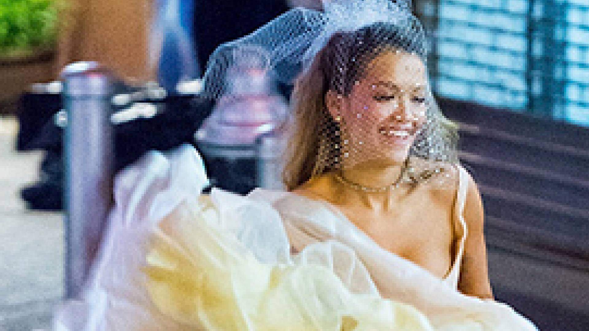 Casamento à vista? Rita Ora fica noiva de famoso diretor de cinema - Metropolitana FM