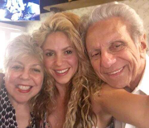 Nidia del Carmen Ripoll Torrado, Shakira e William Mebarak (Foto: Instagram)