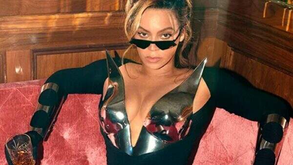 Após seis anos de espera, Beyoncé renasce musicalmente ao lançar primeiro volume de “Renaissance”