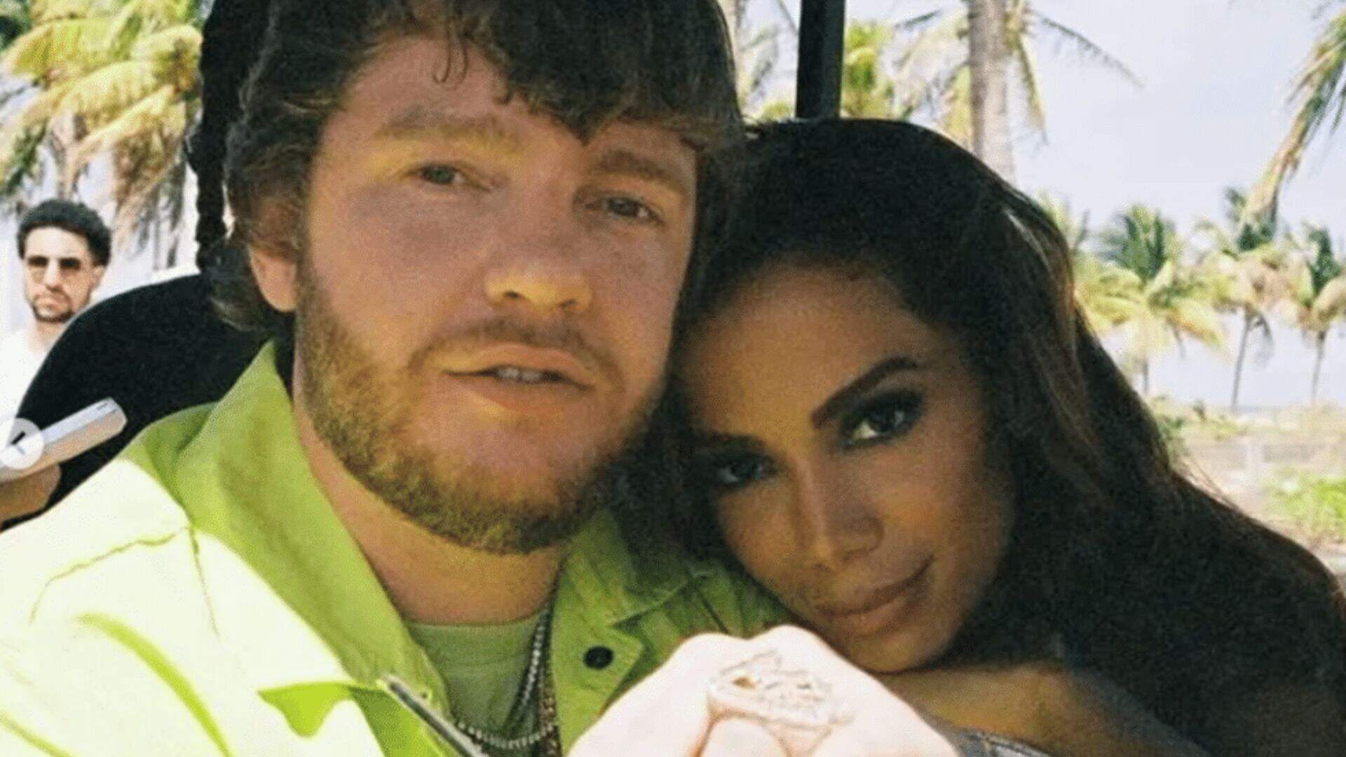 Após cirurgia, Anitta desabafa sobre o namorado, o produtor musical Murda Beatz - Metropolitana FM