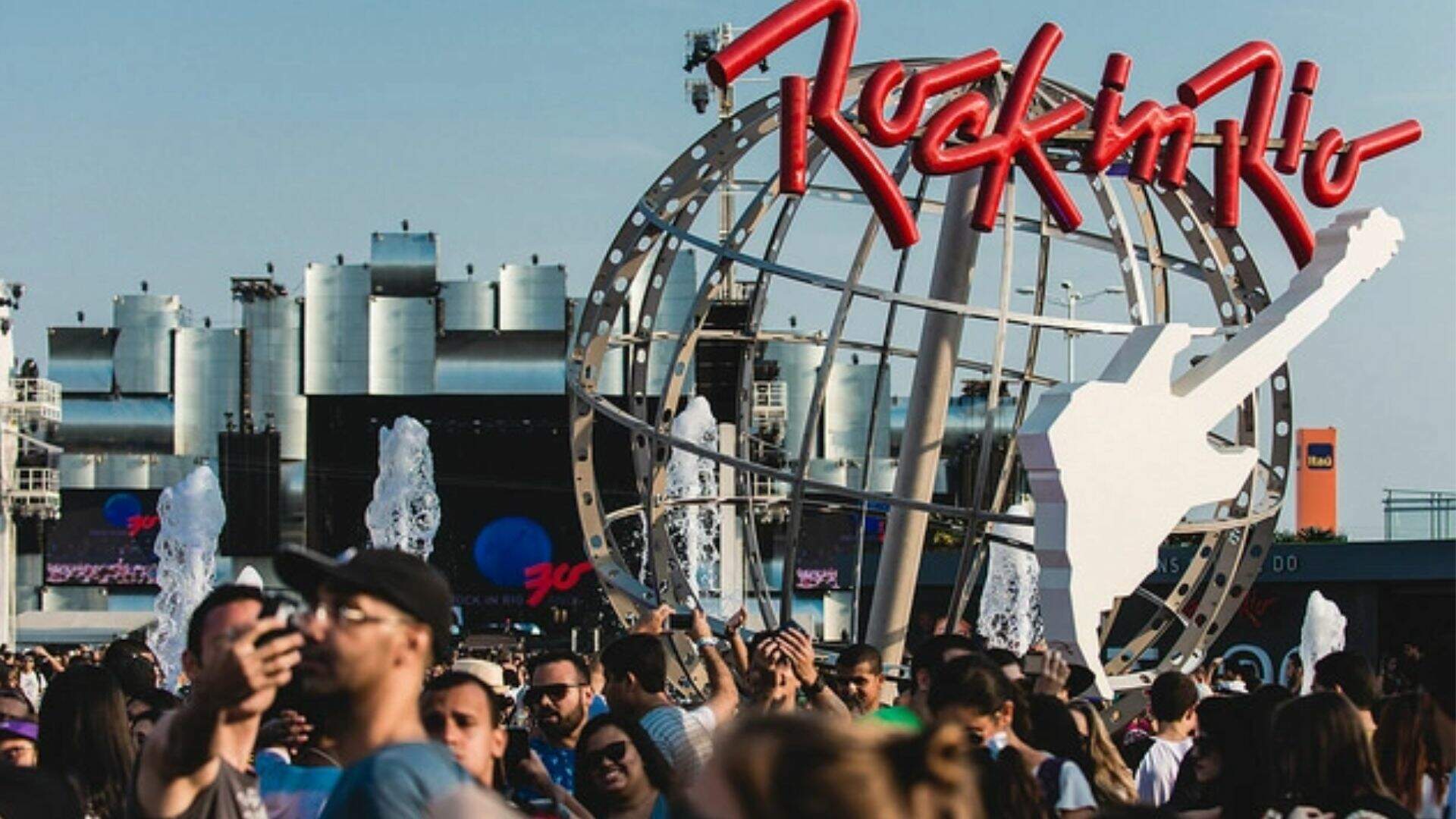 Internautas se revoltam com valores divulgados das comidas e bebidas vendidas no Rock in Rio - Metropolitana FM