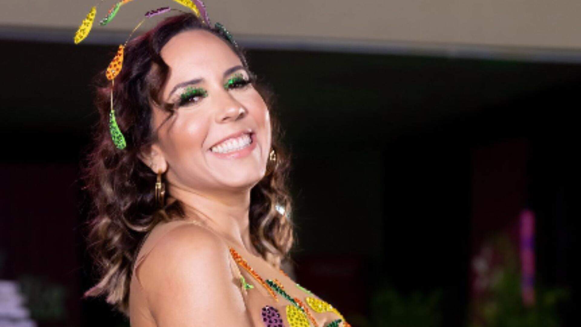 De legging branca na academia, Mulher Melão mostra por que comparam seu volume com a fruta - Metropolitana FM