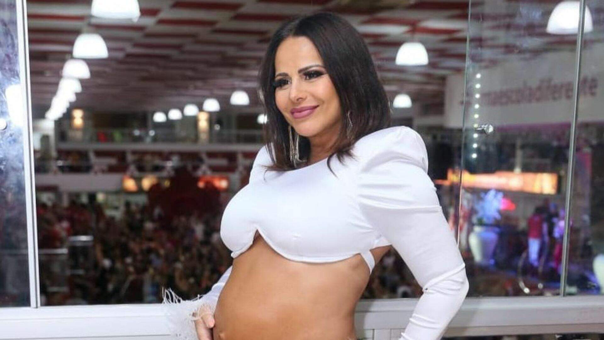 Mamãe fitness! Viviane Araújo posta vídeo malhando na reta final da gestação - Metropolitana FM