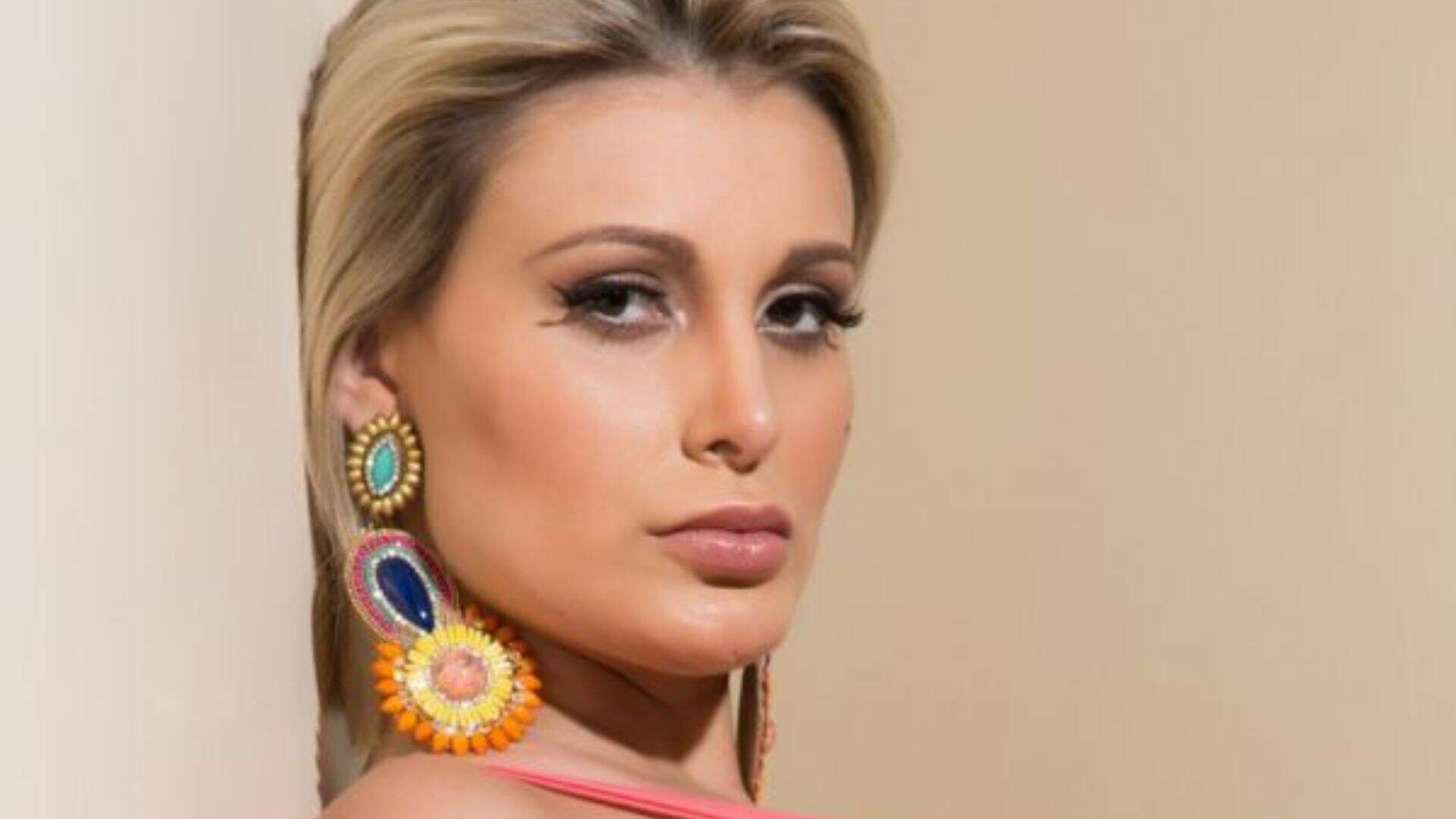 Saudades do filho? Após briga Andressa Urach chora e faz desabafo - Metropolitana FM