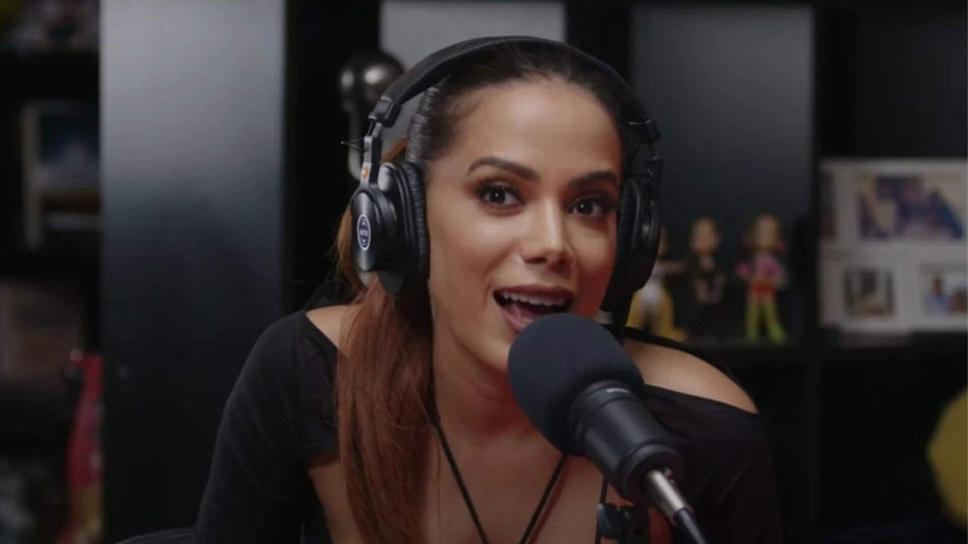 Anitta dá pista sobre participação no BBB 23: “Se deixar” - Metropolitana FM