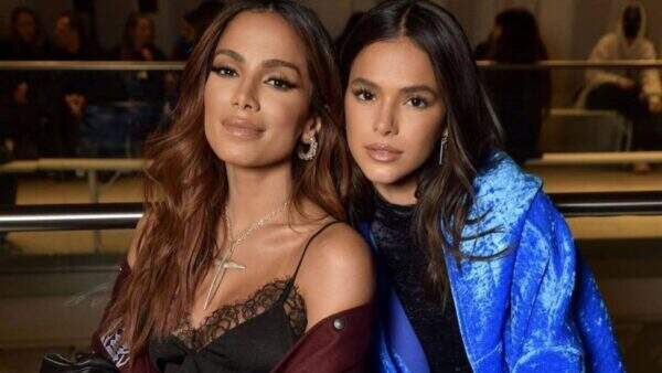 Dupla de milhões! Anitta e Bruna Marquezine aparecem juntas em campanha de moda