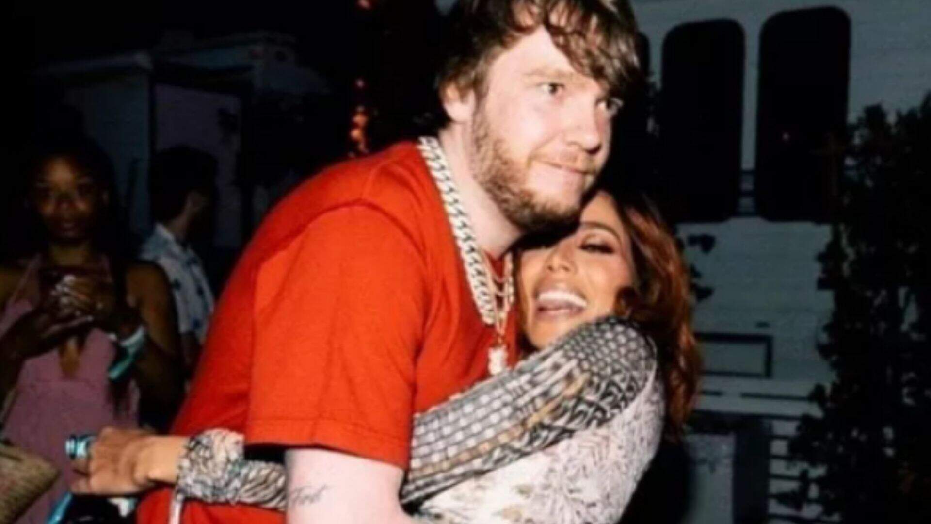 Anitta desabafa após suposto término com Murda Beatz: “É hora de fazer algo a respeito” - Metropolitana FM