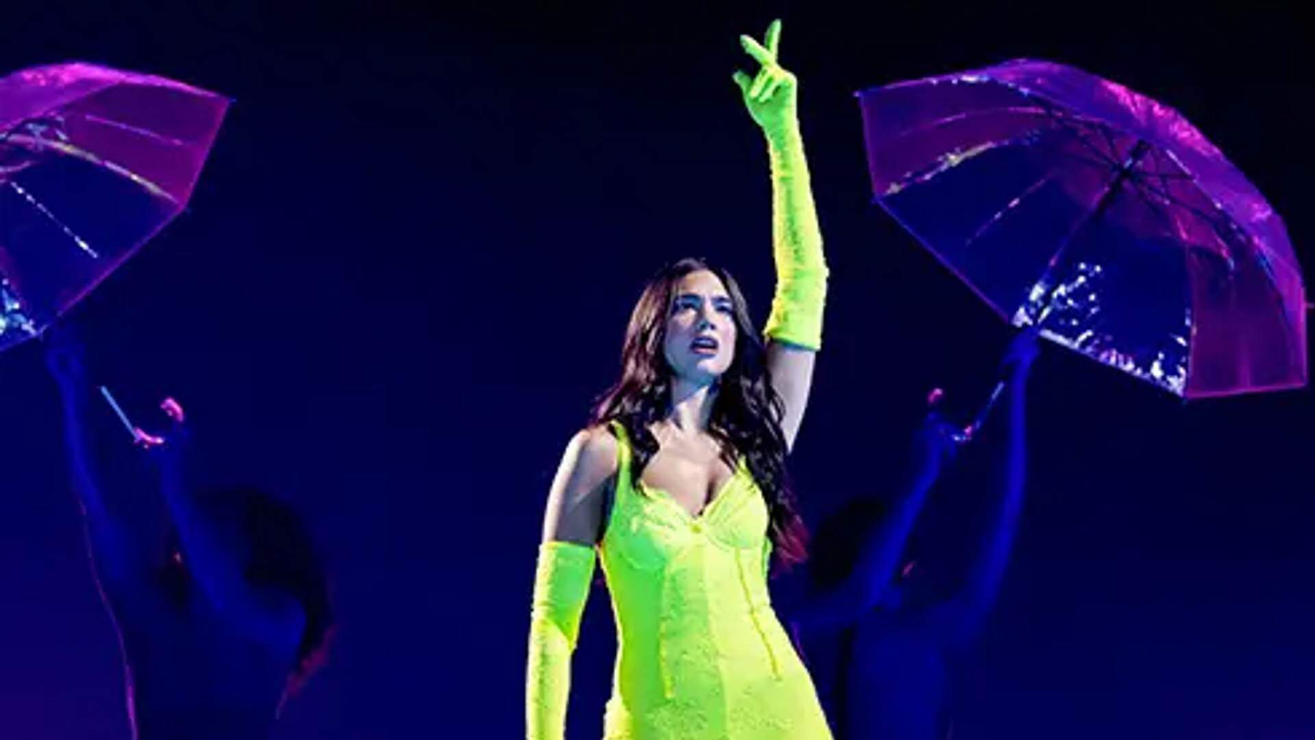 Dua Lipa faz todo mundo dançar em show energético e empolgante do início ao fim - Metropolitana FM