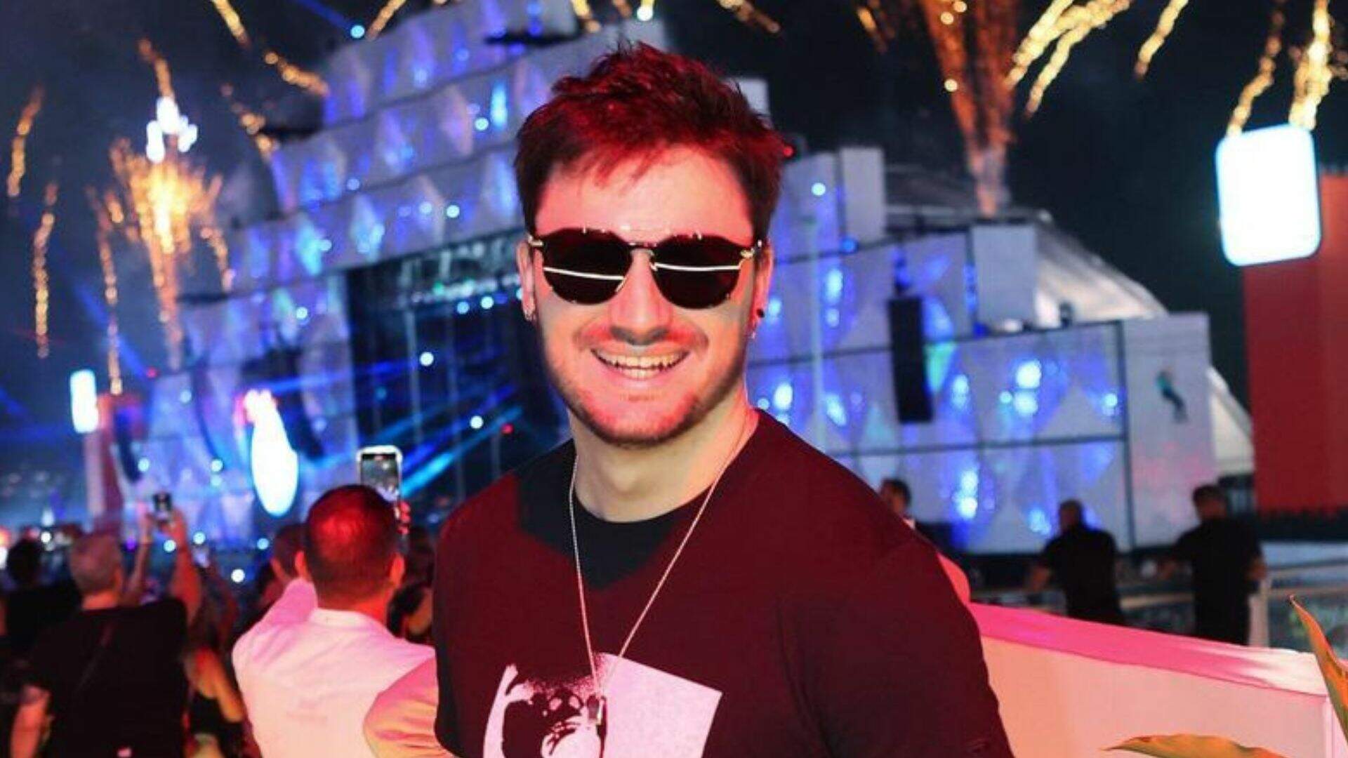 Felipe Neto sai mais cedo do Rock in Rio após crise de ansiedade “Nasci pra ficar recluso” - Metropolitana FM