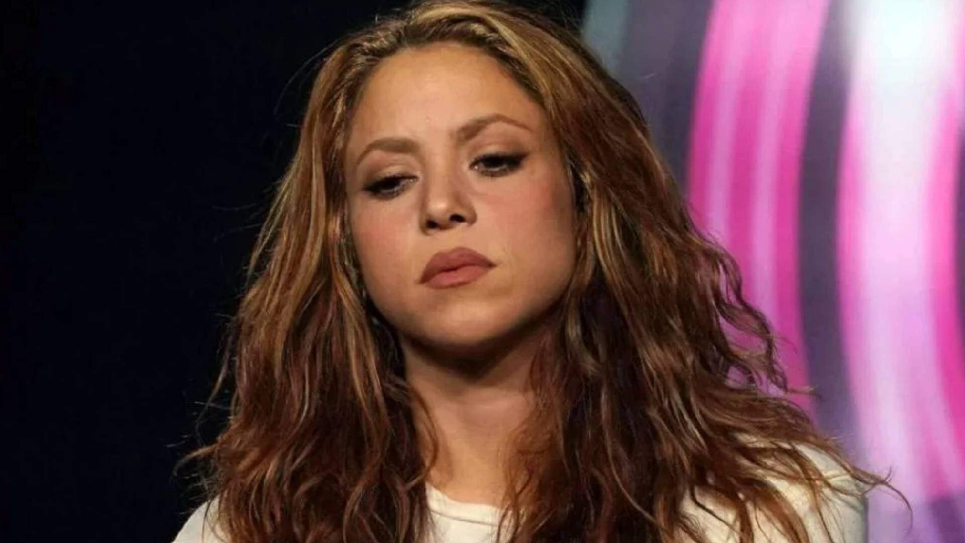 Nova polêmica de Shakira! Acusação grave contra artista vem à tona e deixa fãs perplexos após denúncia - Metropolitana FM