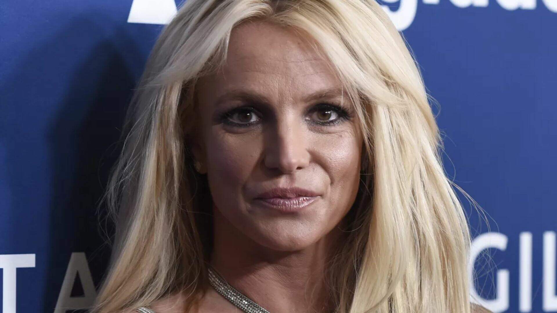 Britney Spears relembra piores momentos com o pai e faz revelação inédita: “Queime no inferno” - Metropolitana FM