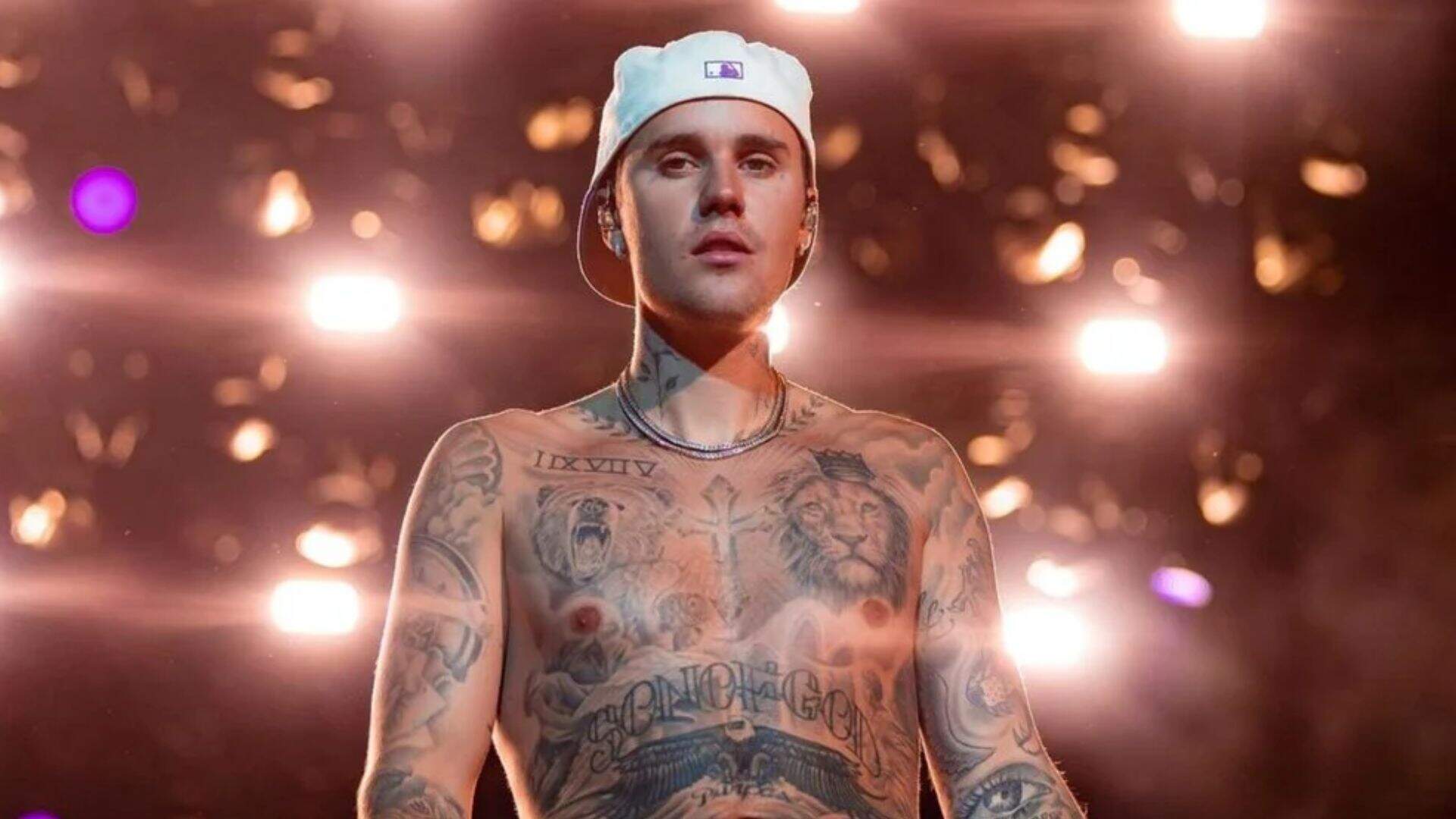 Quem é a fã de Justin Bieber que tatuou data do show cancelado e virou meme na web? - Metropolitana FM