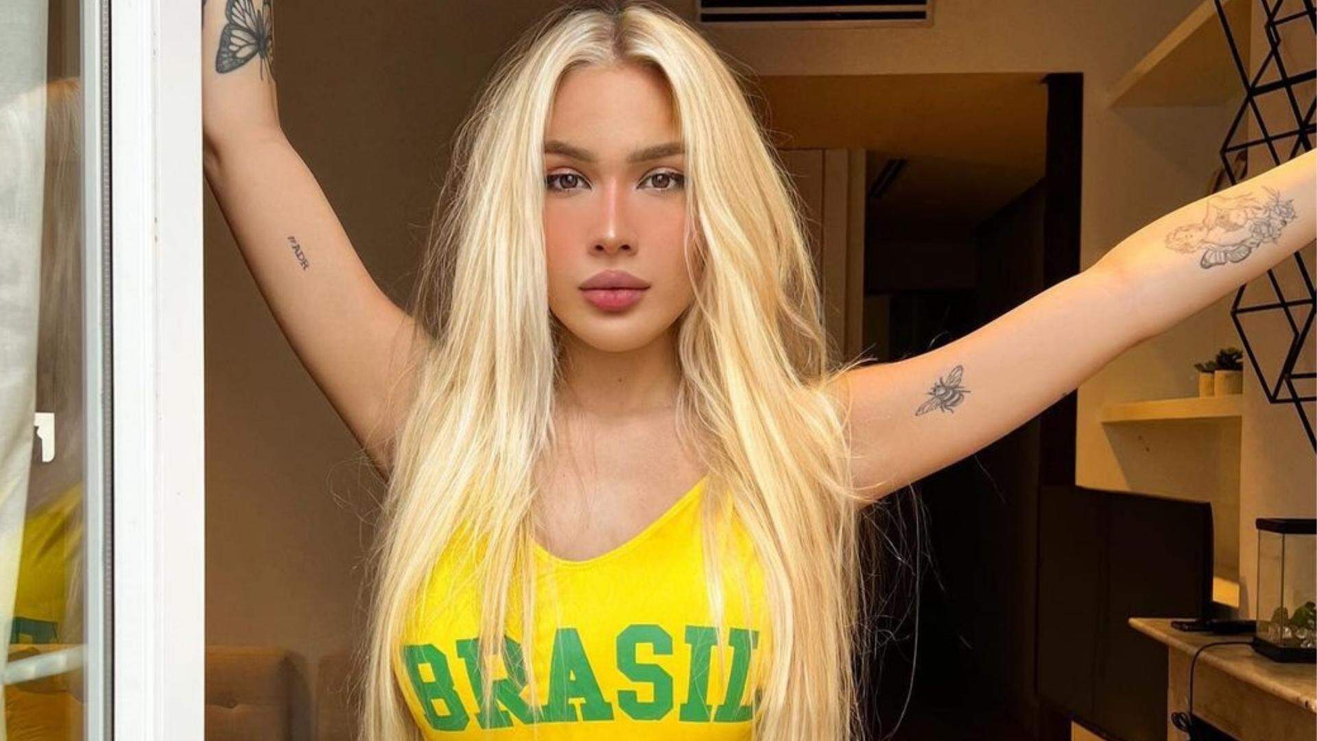 Rumo ao hexa! Karoline Lima provoca no Instagram com maiô da Seleção cavado na virilha - Metropolitana FM