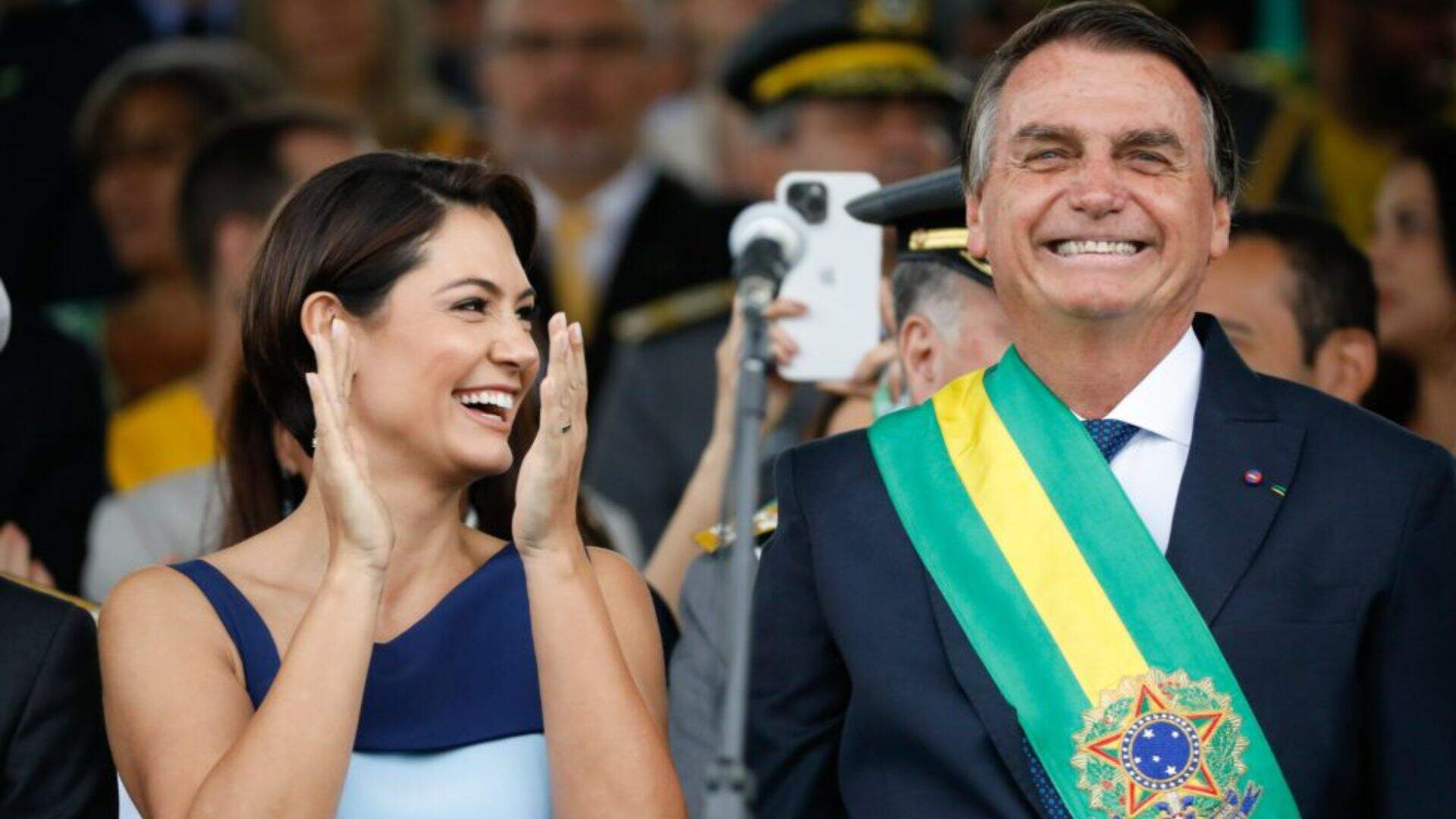 Internet reage ao possível divórcio entre Jair Bolsonaro e Michelle: “Votou em Lula”