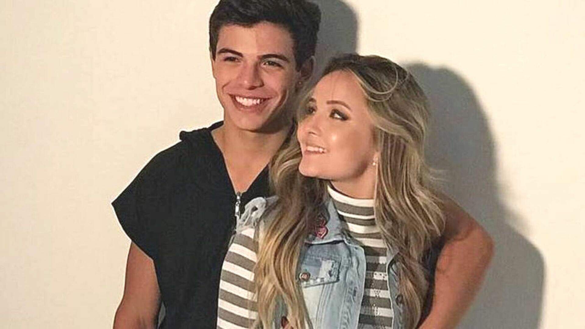 A Fazenda 14: Thomaz Costa relembra seu relacionamento com Larissa Manoela - Metropolitana FM