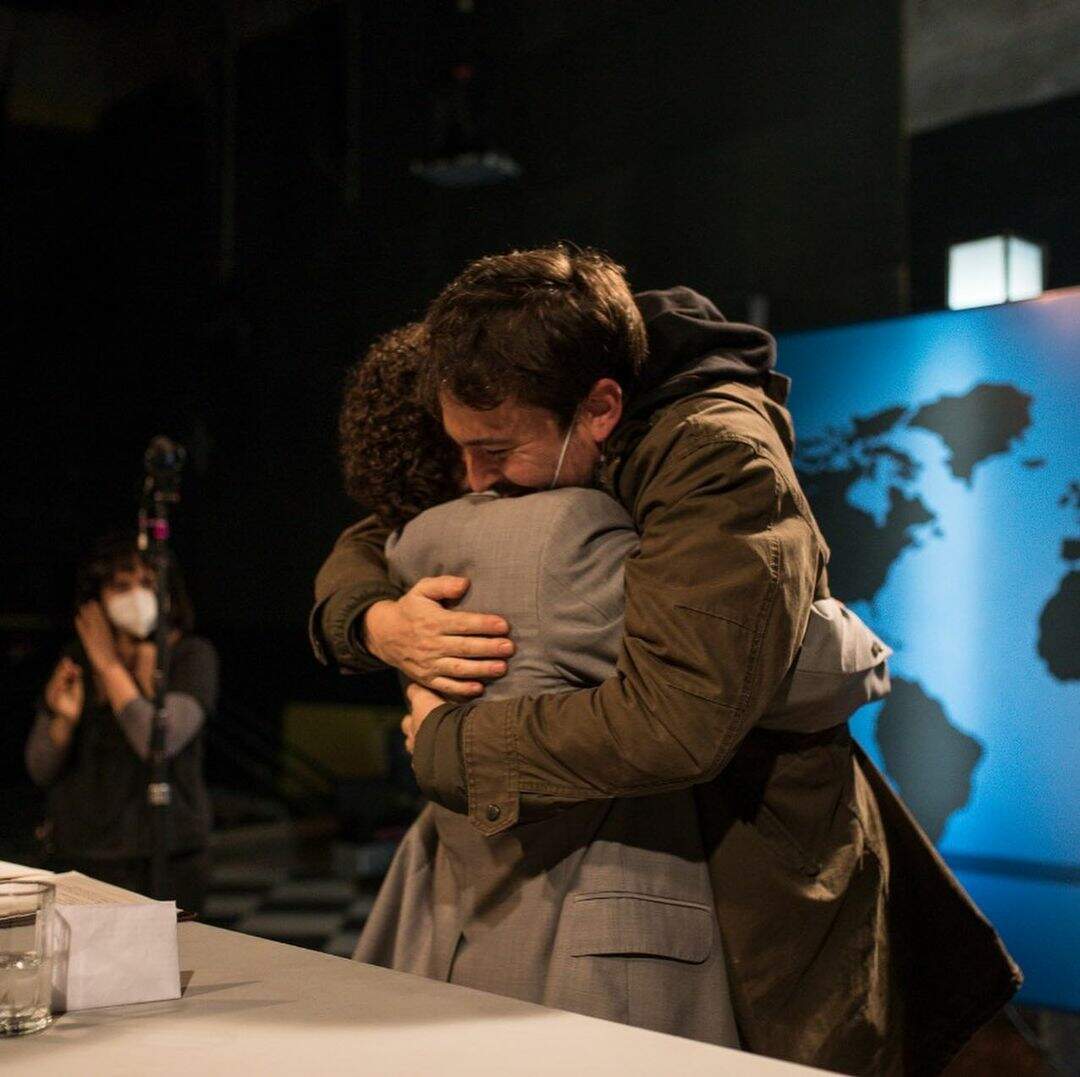 Santiago Mitre e Peter Lanzani. (Foto: Reprodução/Instagram)