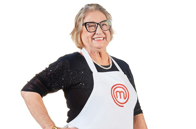 Maria Helena, participante do Masterchef + 2022 (Foto: Divulgação / Band)