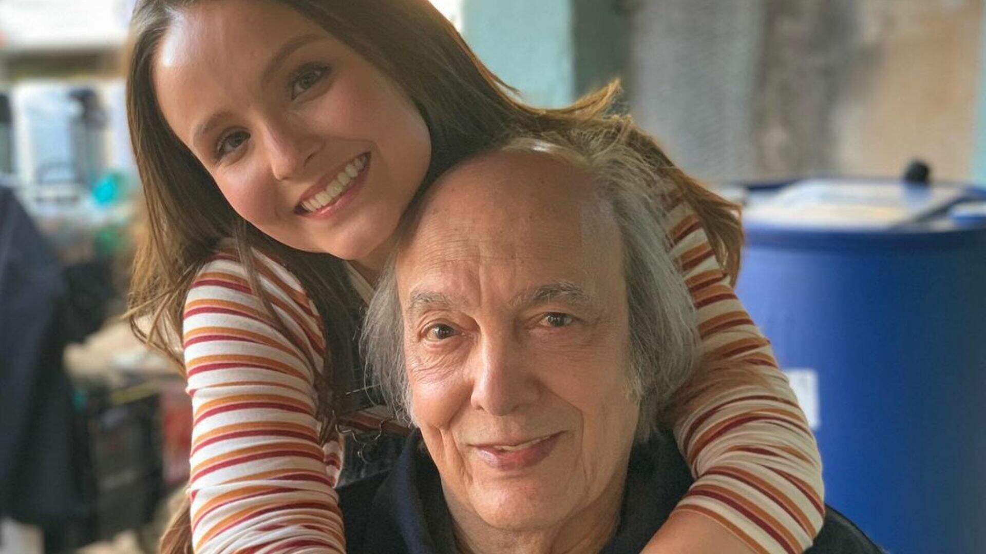 Após morte de Erasmo Carlos, Larissa Manoela faz homenagem emocionante: “Me acolheu”